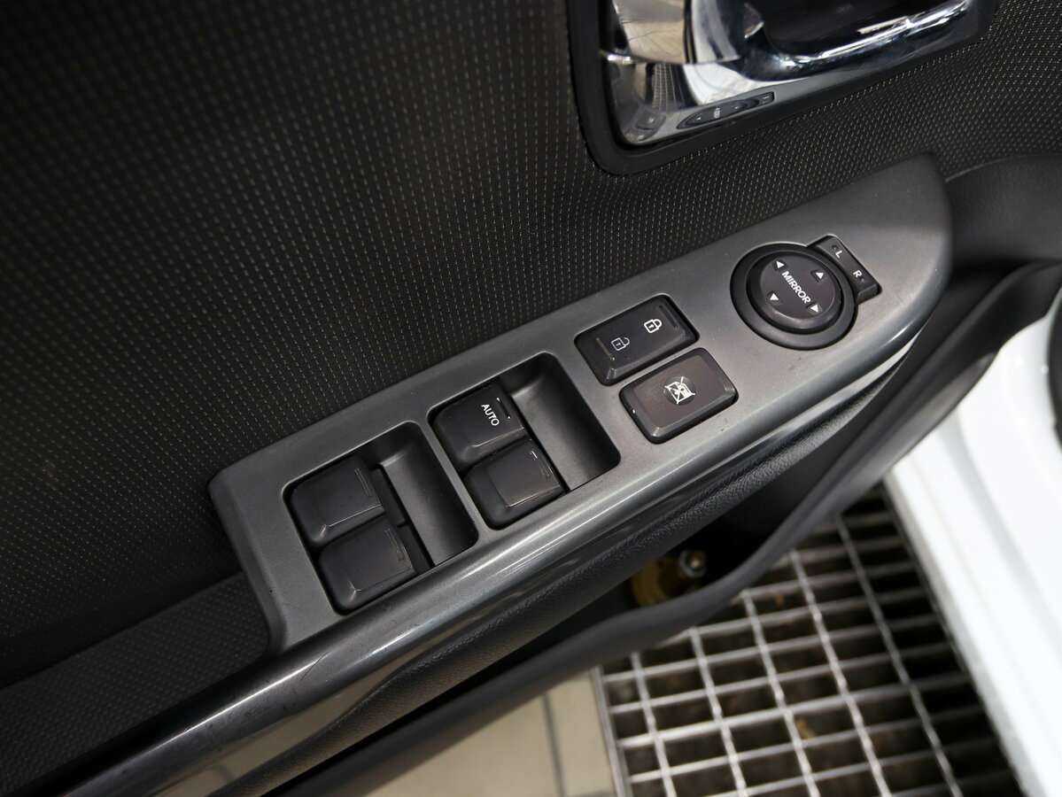 Купить Kia Rio, 2012, 379 368 км.. Фото: #14