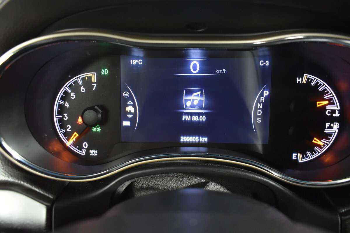 Купить Jeep Grand Cherokee, 2014, 299 803 км.. Фото: #14