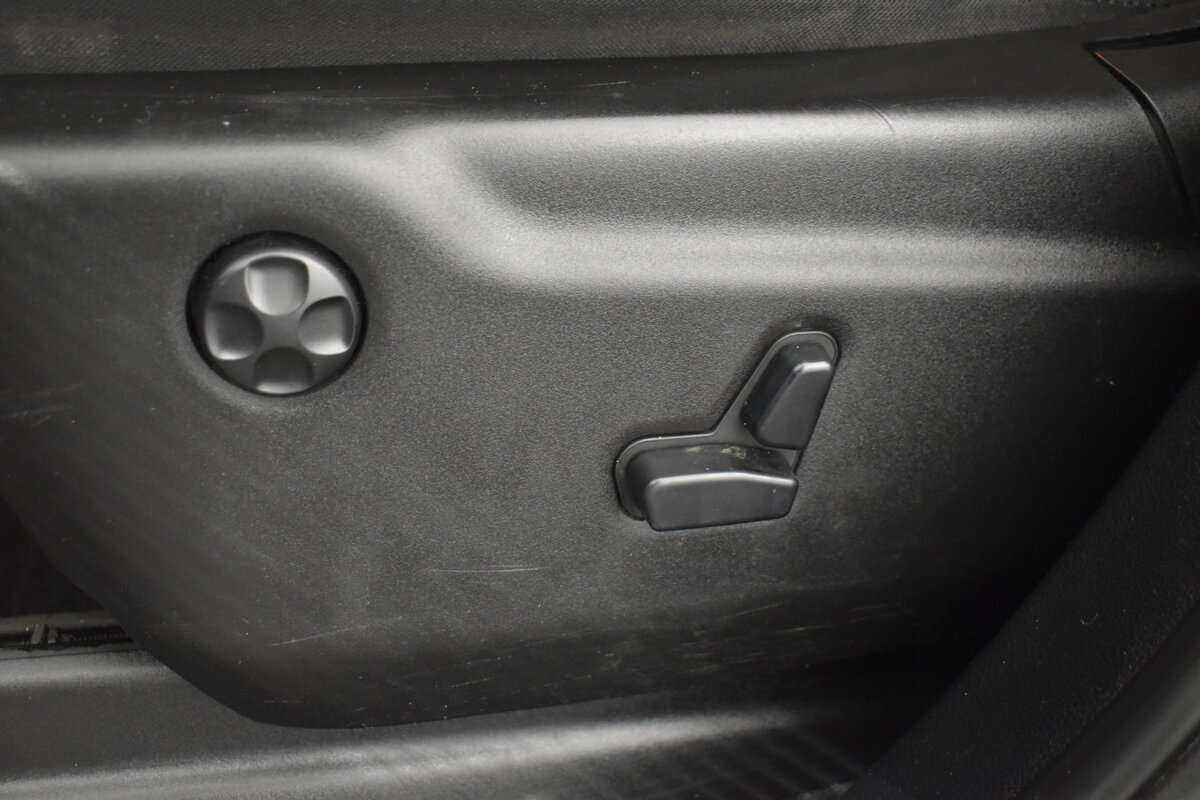 Купить Jeep Grand Cherokee, 2014, 299 803 км.. Фото: #24