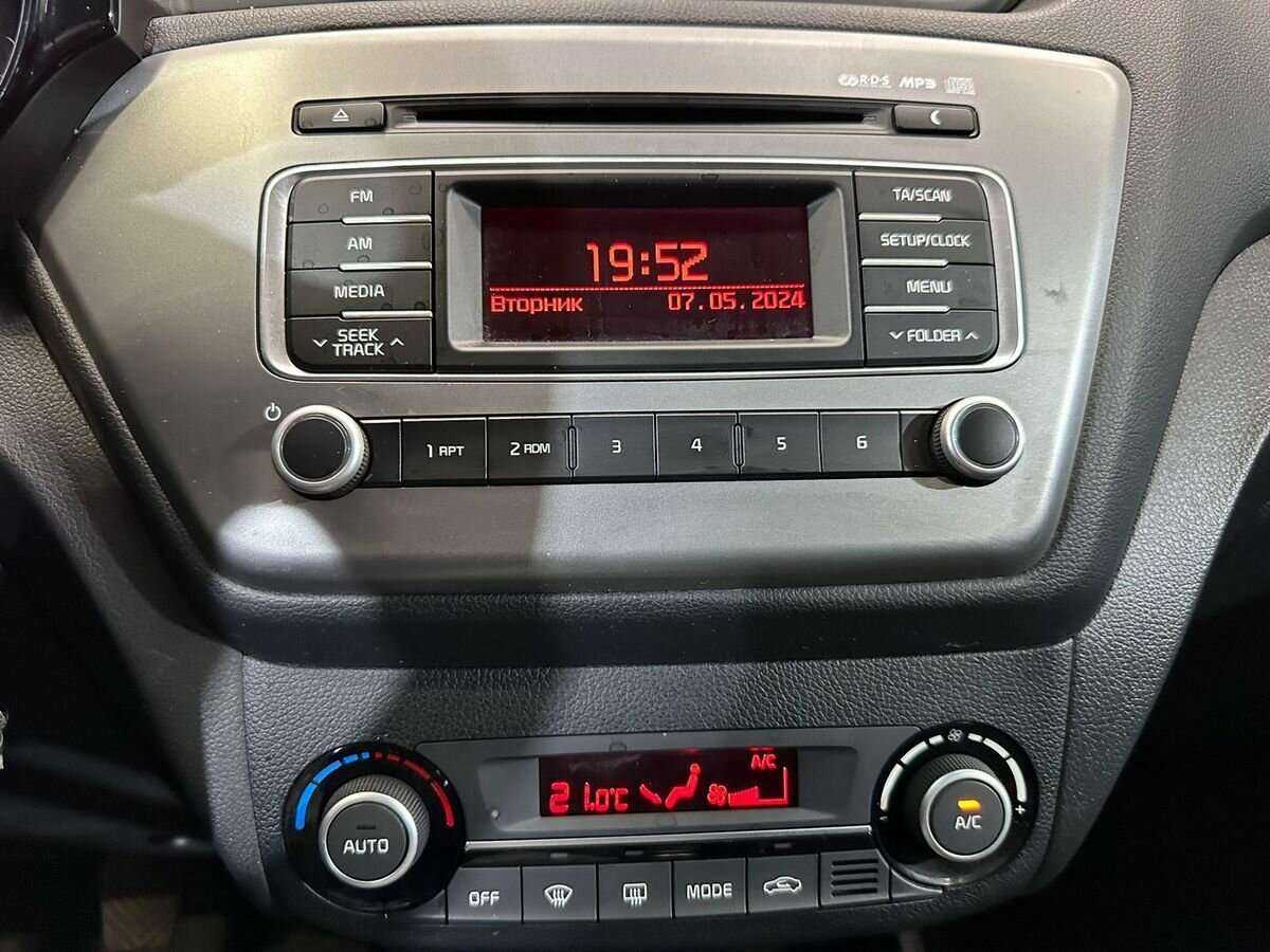 Купить Kia Rio, 2016, 52 558 км.. Фото: #12