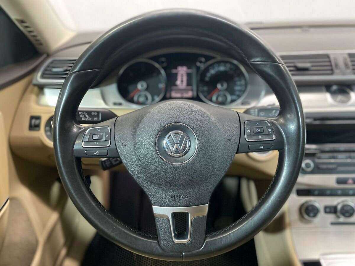 Купить Volkswagen Passat, 2012, 226 864 км.. Фото: #9