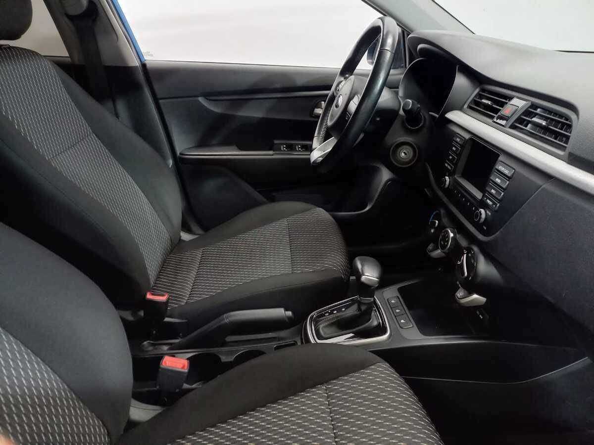 Купить Kia Rio, 2018, 38 951 км.. Фото: #9