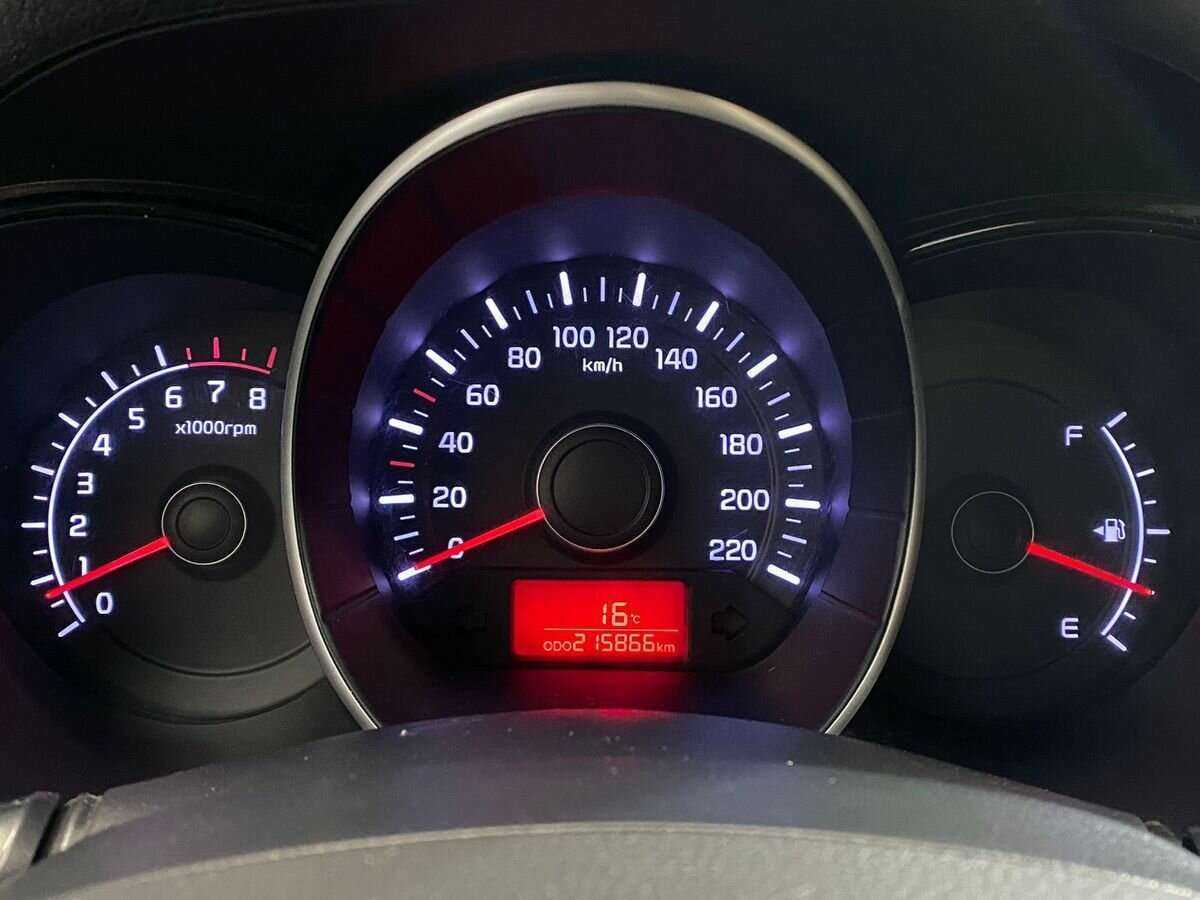 Купить Kia Rio, 2013, 215 864 км.. Фото: #11