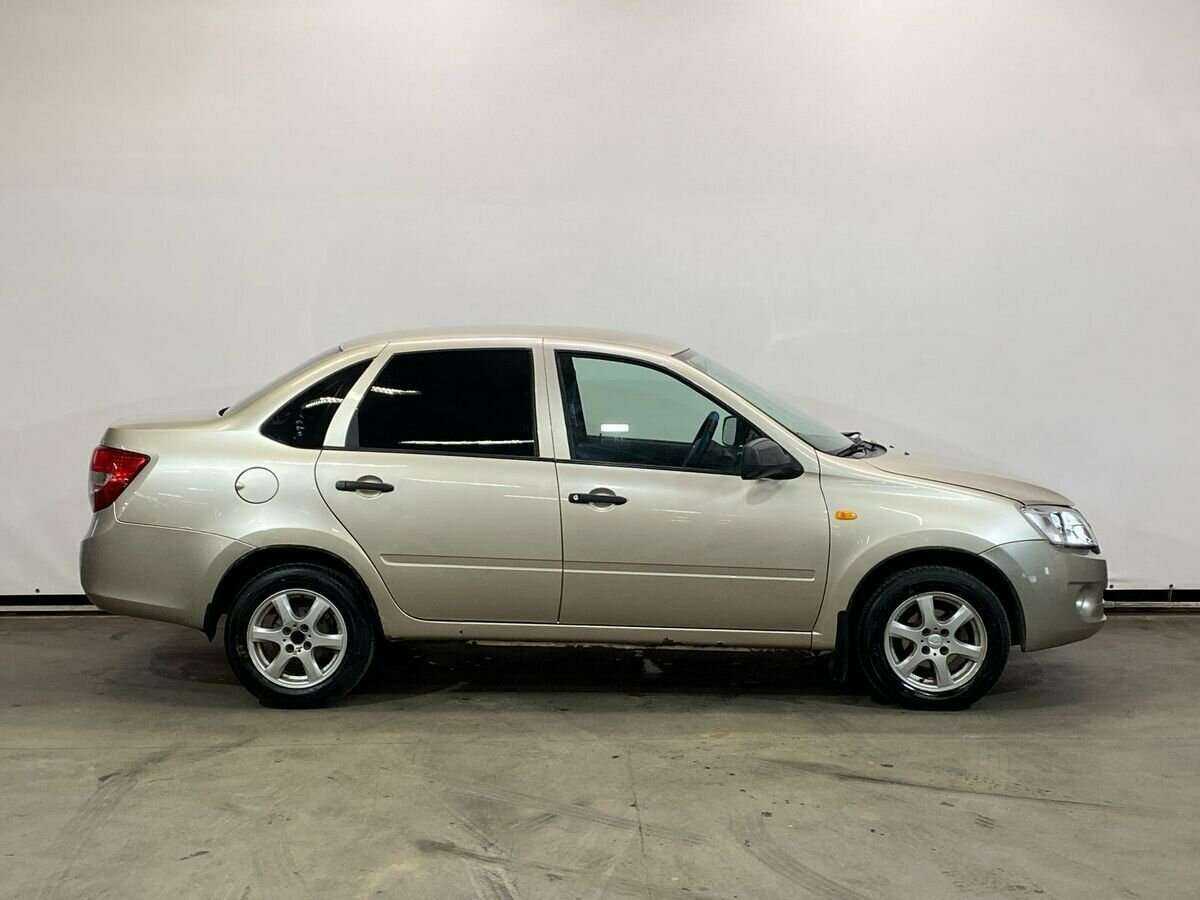 Купить Lada (ВАЗ) Granta, 2012, 126 695 км.. Фото: #3