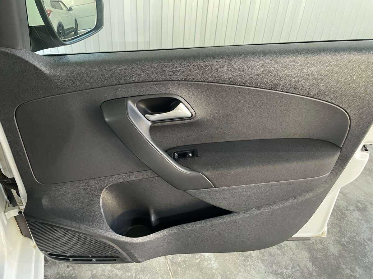 Купить Volkswagen Polo, 2018, 82 694 км.. Фото: #18