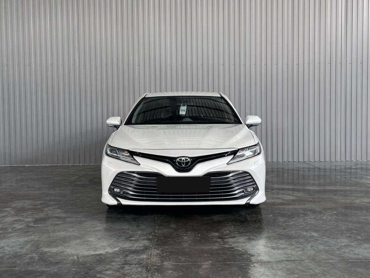 Купить Toyota Camry, 2018, 120 727 км.. Фото: #1