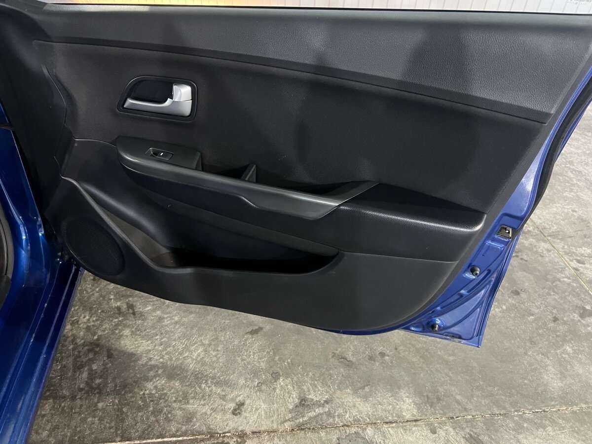 Купить Kia Rio, 2013, 91 740 км.. Фото: #16