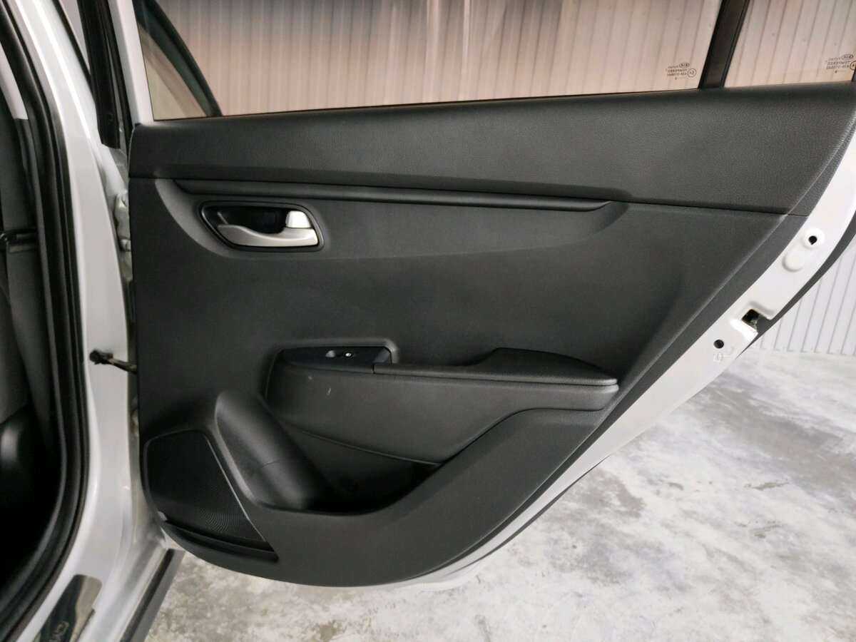 Купить Kia Rio, 2019, 120 208 км.. Фото: #17