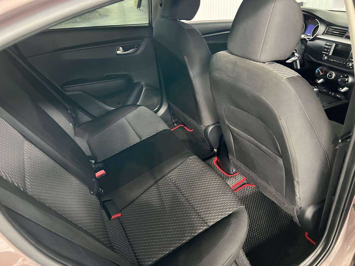 Купить Kia Rio, 2018, 99 396 км.. Фото: #17