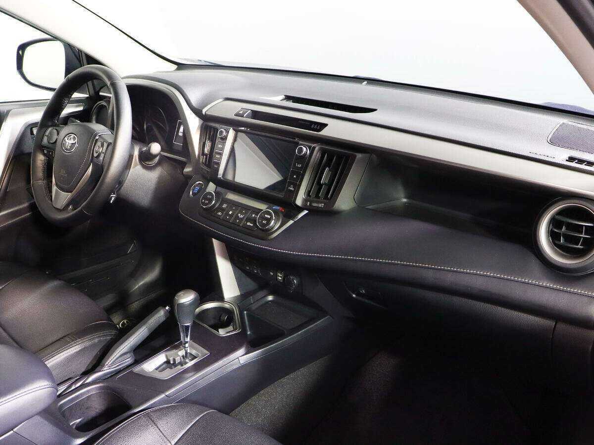 Купить Toyota RAV4, 2017, 141 211 км.. Фото: #6