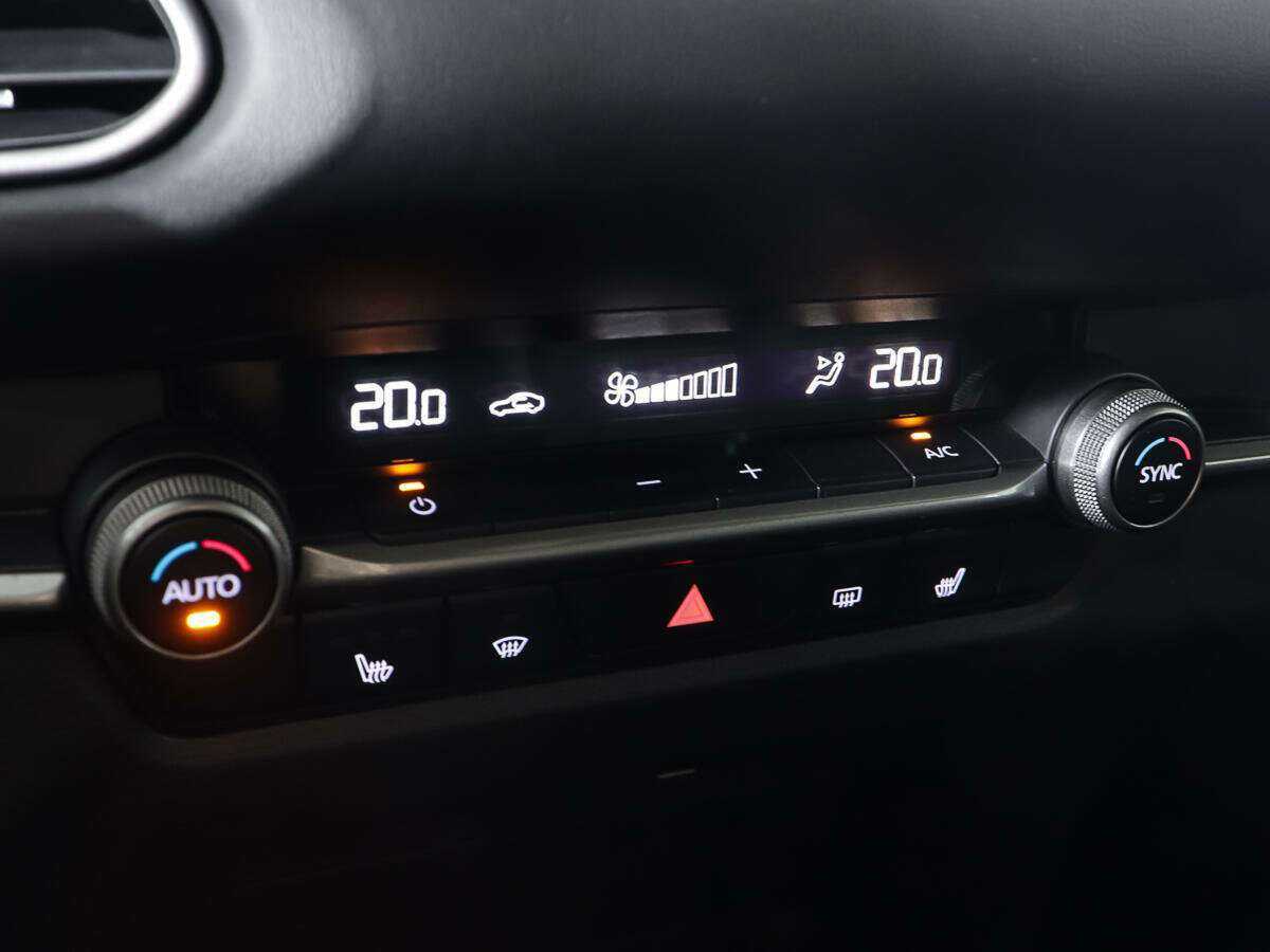 Купить Mazda CX-30, 2020, 38 372 км.. Фото: #17