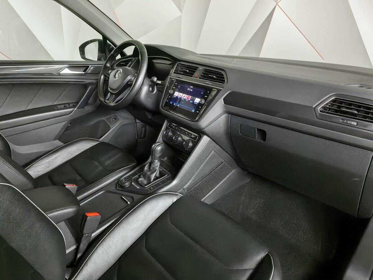 Купить Volkswagen Tiguan, 2018, 82 646 км.. Фото: #8