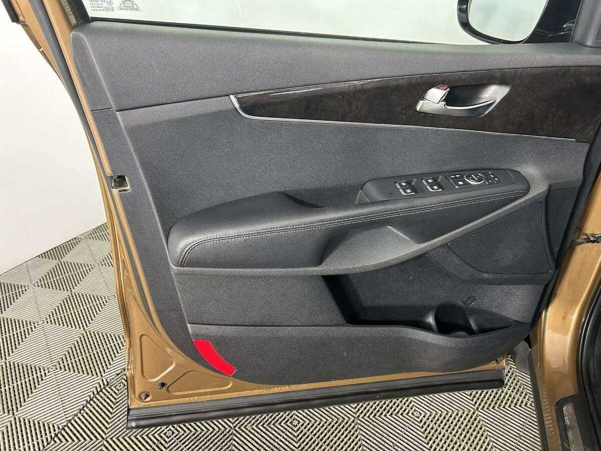 Купить Kia Sorento, 2017, 197 960 км.. Фото: #5