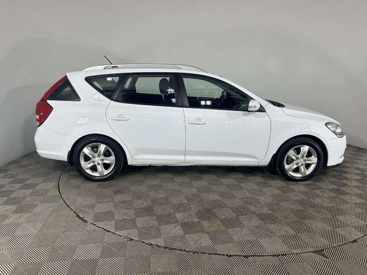 Купить Kia Ceed, 2012, 189 004 км.. Фото: #3