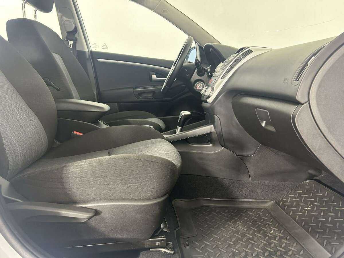 Купить Kia Ceed, 2012, 189 004 км.. Фото: #13