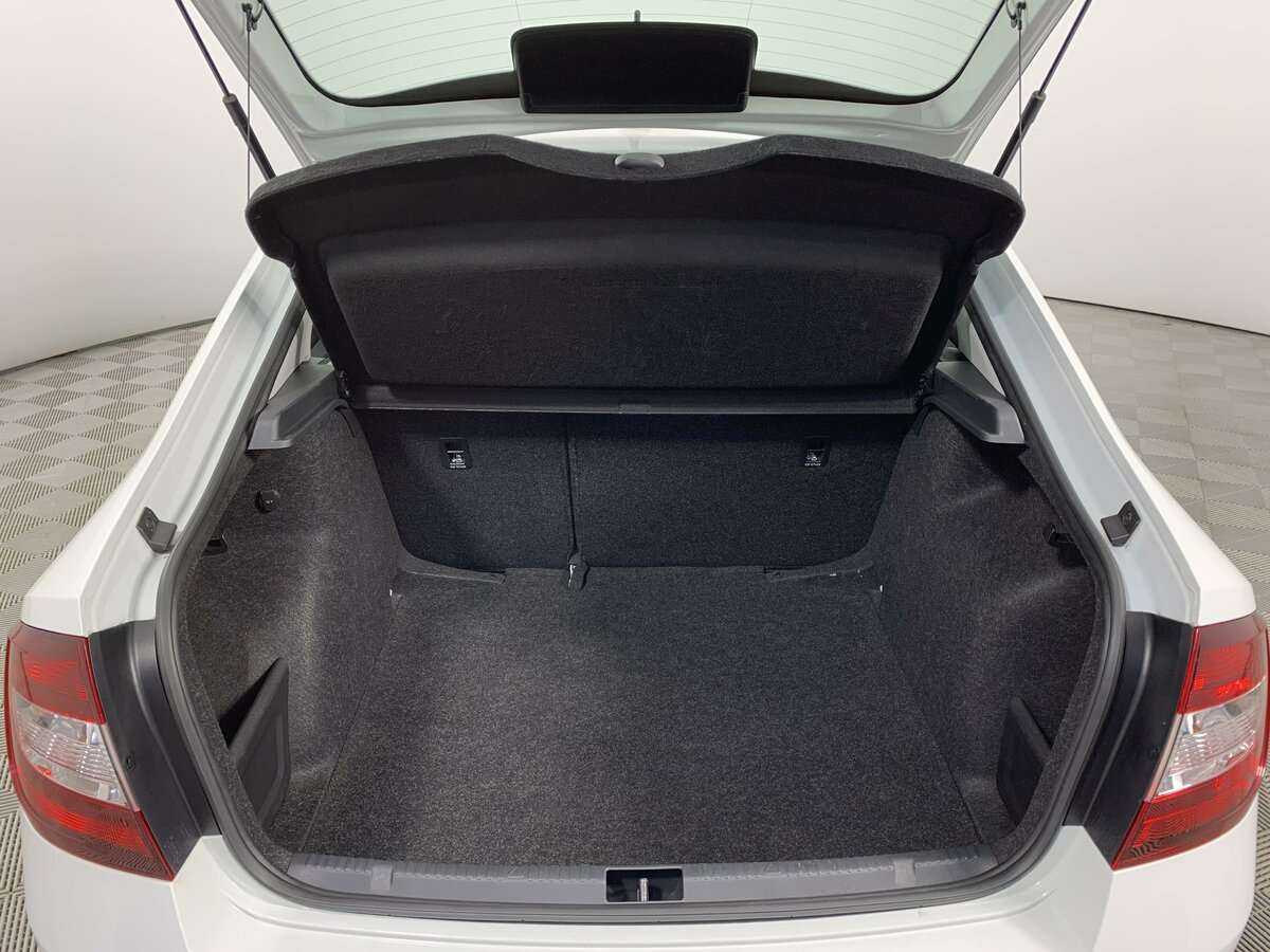 Купить Skoda Rapid, 2019, 54 611 км.. Фото: #9