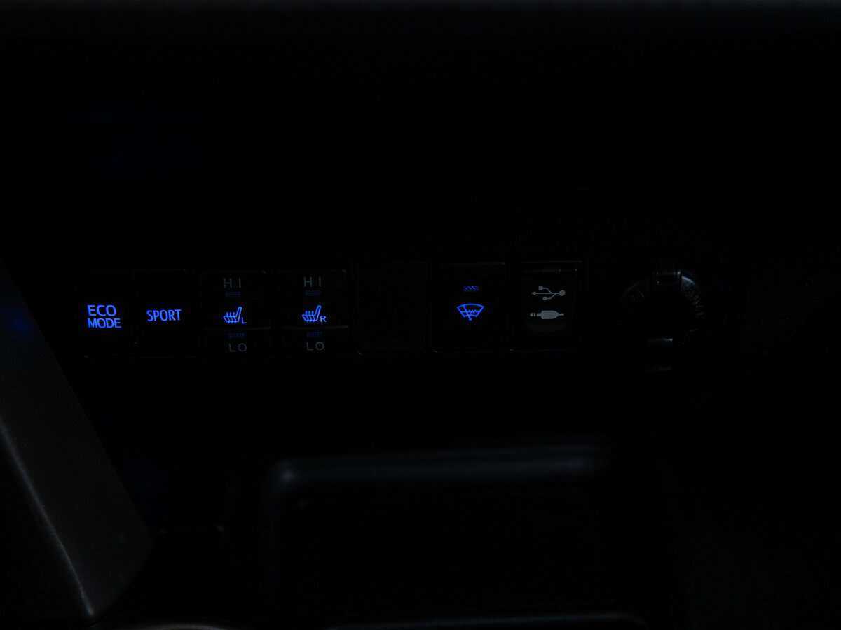 Купить Toyota RAV4, 2013, 281 398 км.. Фото: #16