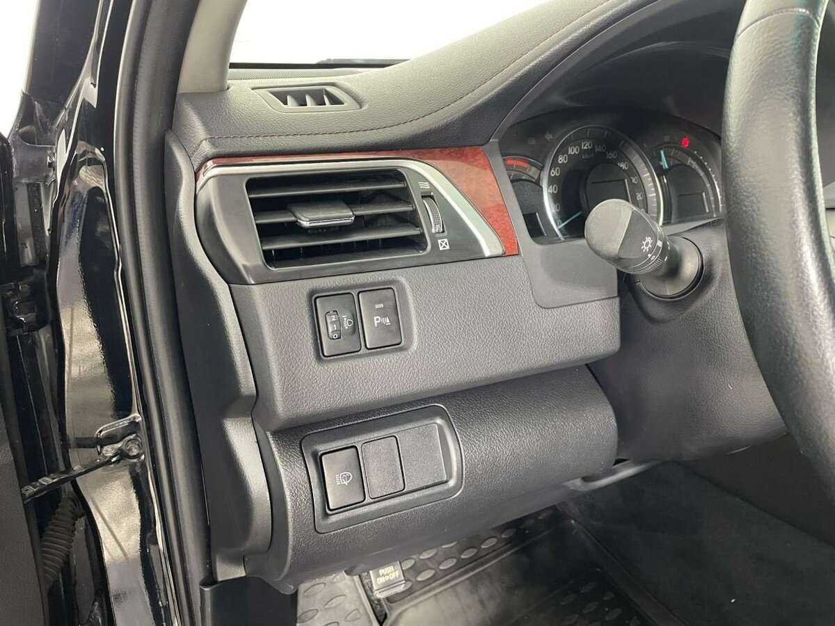 Купить Toyota Camry, 2012, 121 928 км.. Фото: #8