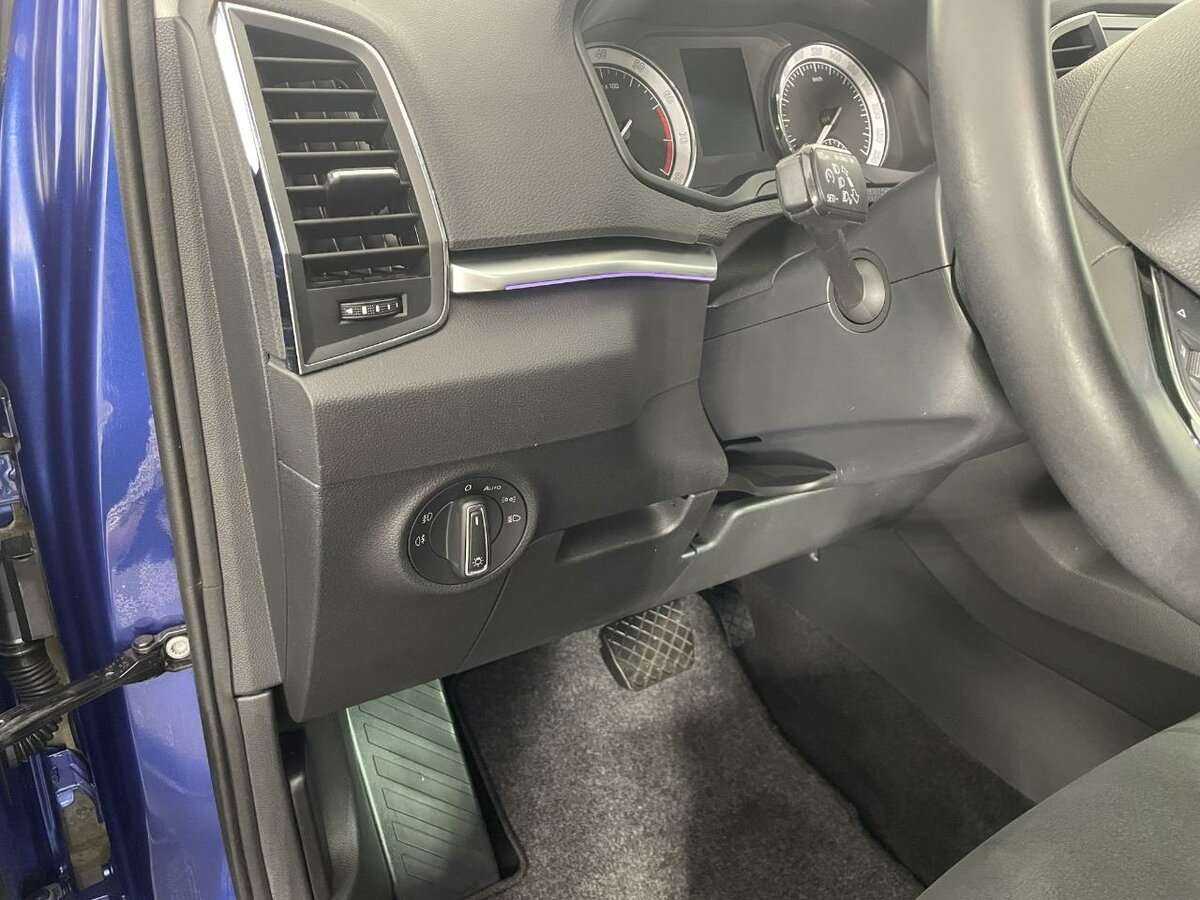 Купить Skoda Karoq, 2020, 64 989 км.. Фото: #5