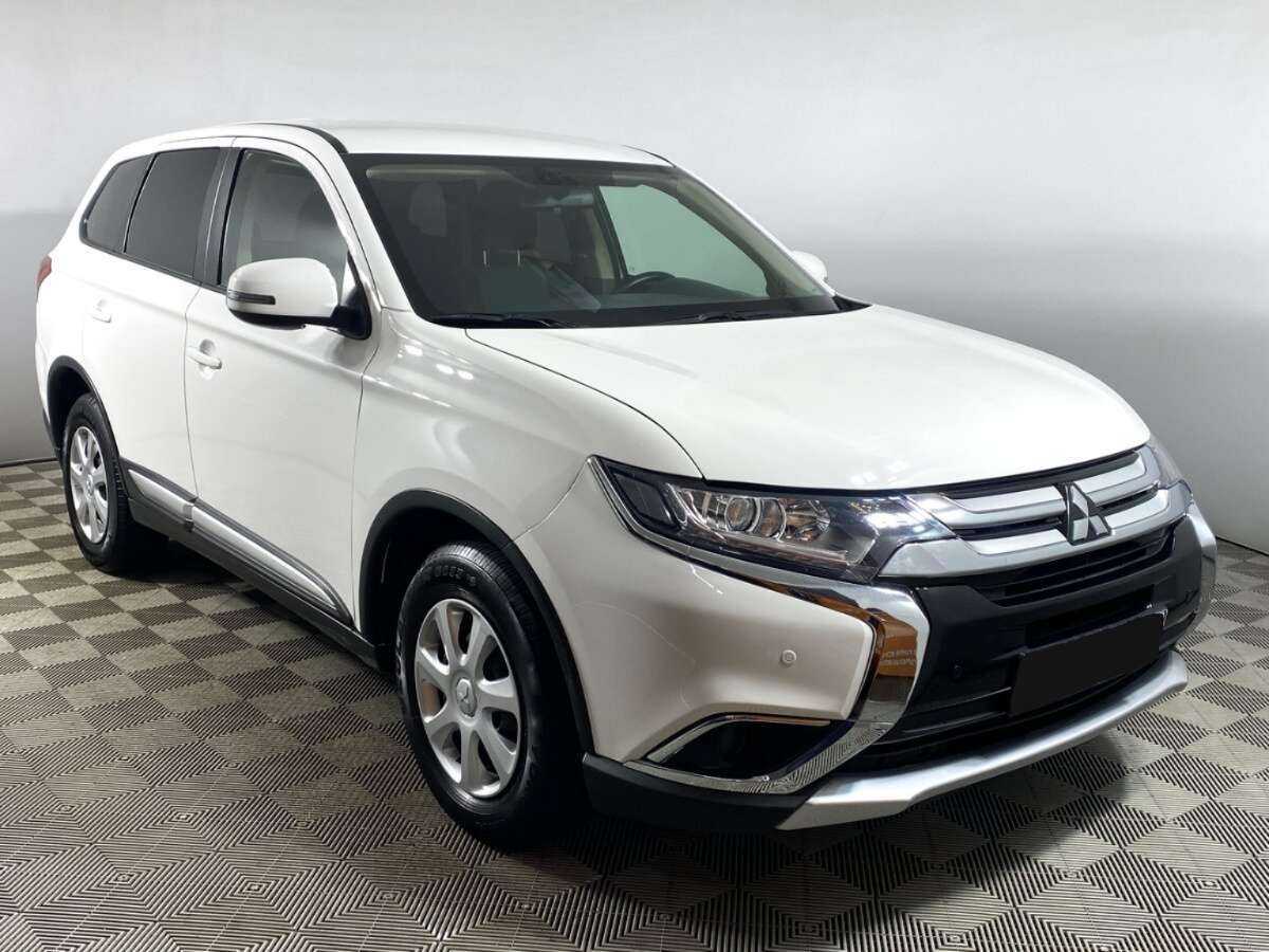 Купить Mitsubishi Outlander, 2017, 105 000 км.. Фото: #2