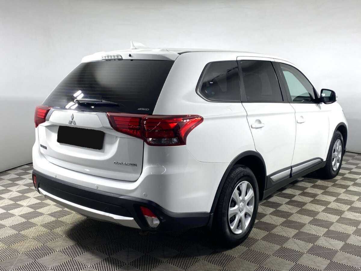 Купить Mitsubishi Outlander, 2017, 105 000 км.. Фото: #4