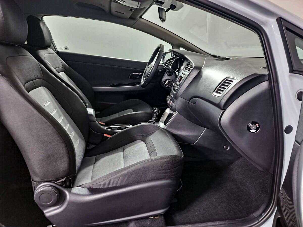 Купить Kia Ceed, 2013, 98 781 км.. Фото: #6