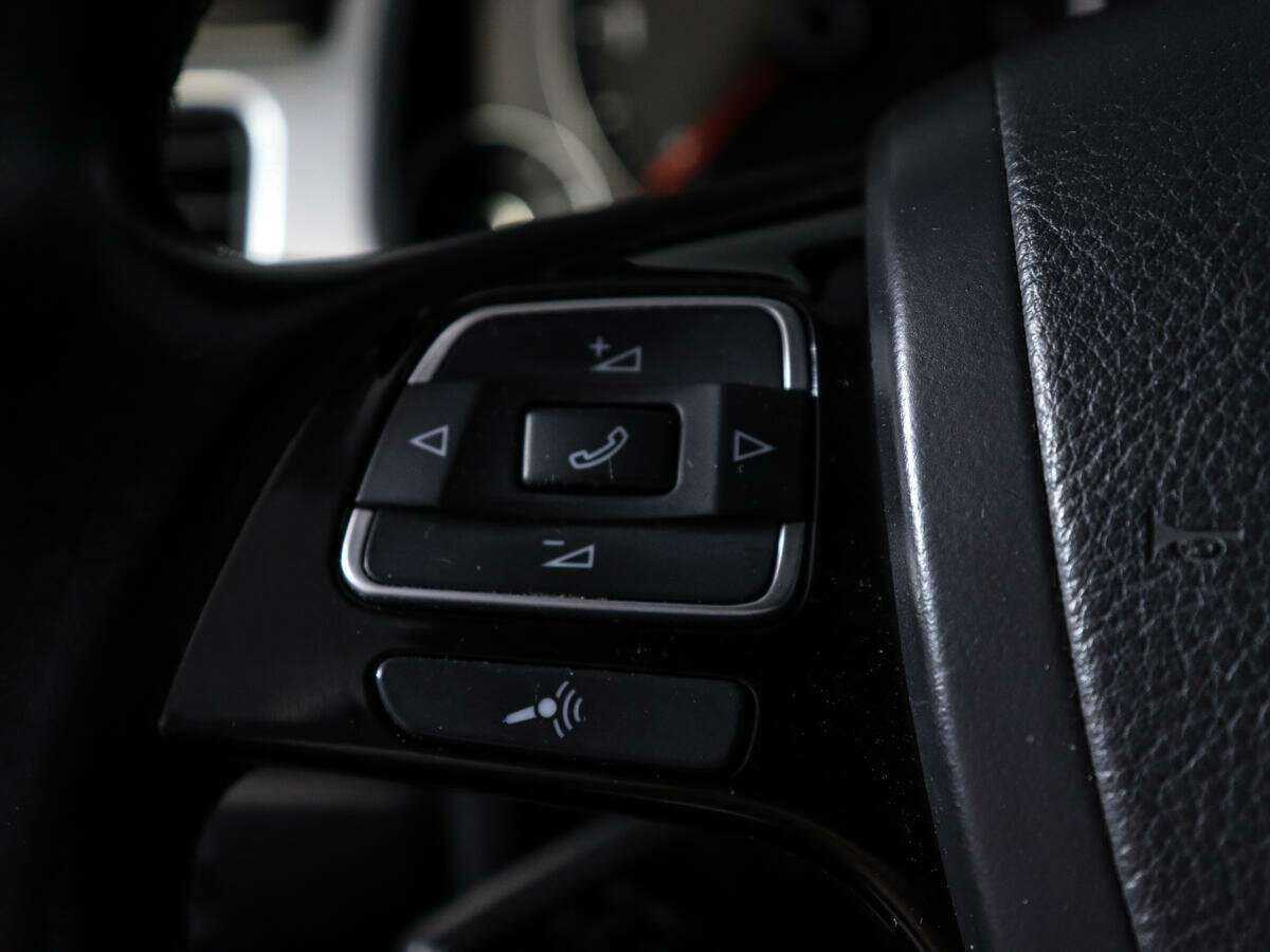 Купить Volkswagen Touareg, 2012, 200 985 км.. Фото: #21