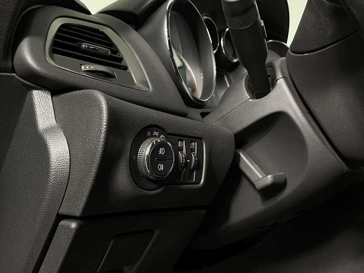 Купить Opel Astra, 2012, 203 027 км.. Фото: #8