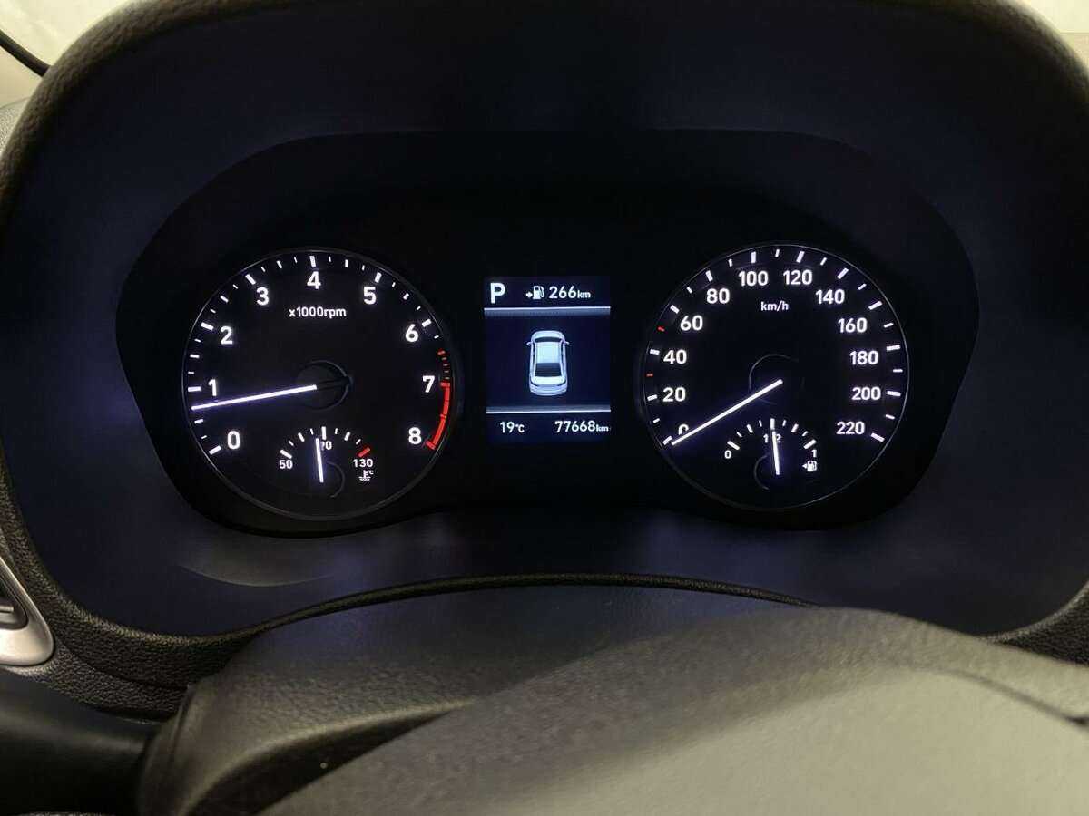 Купить Hyundai Solaris, 2018, 77 668 км.. Фото: #10