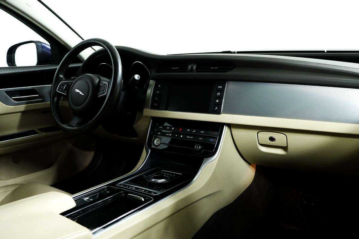 Купить Jaguar XF, 2016, 107 023 км.. Фото: #8