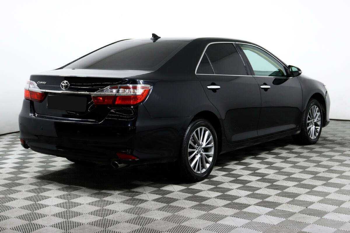 Купить Toyota Camry, 2017, 129 383 км.. Фото: #4