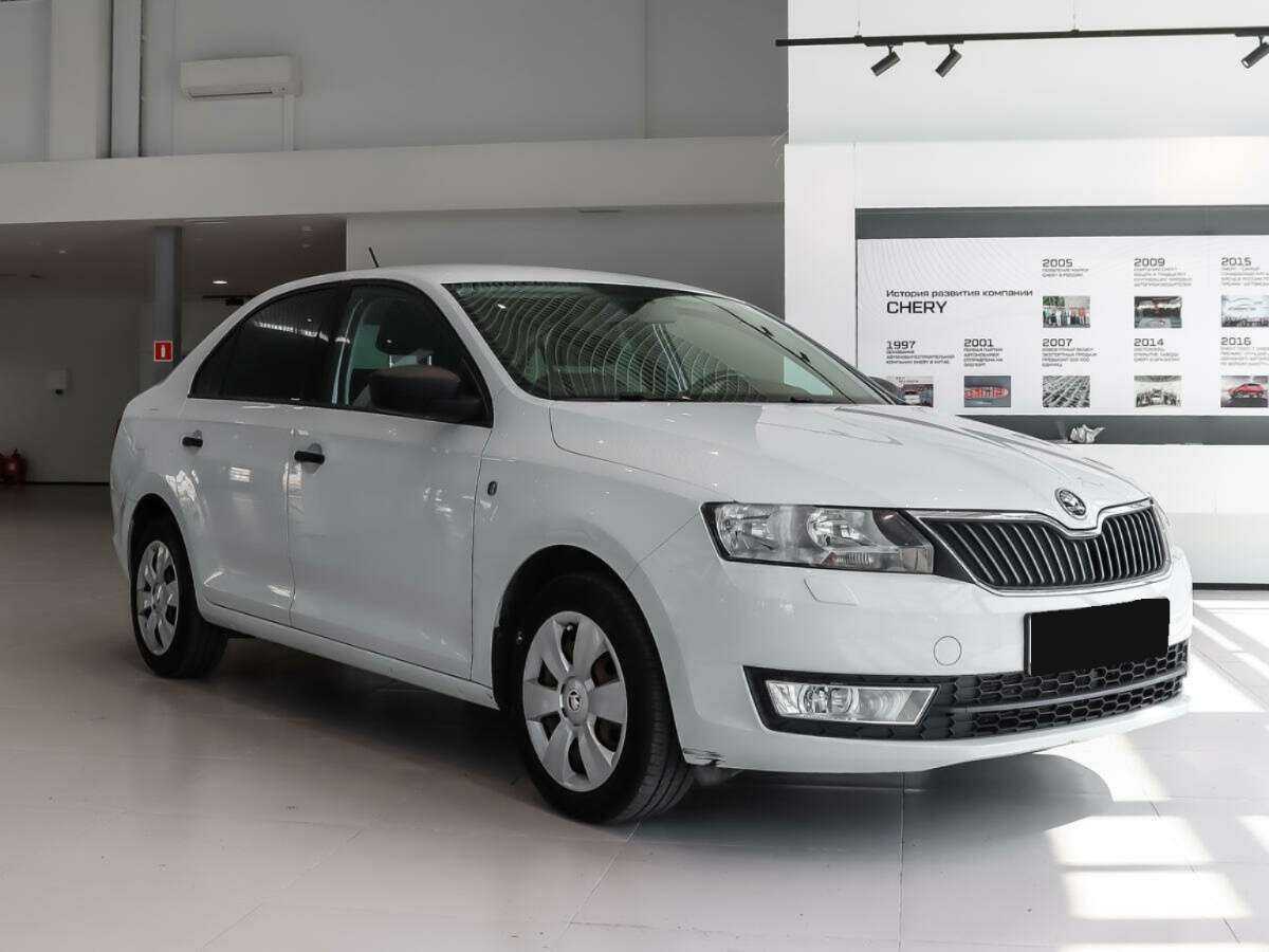 Купить Skoda Rapid, 2016, 63 428 км.. Фото: #1