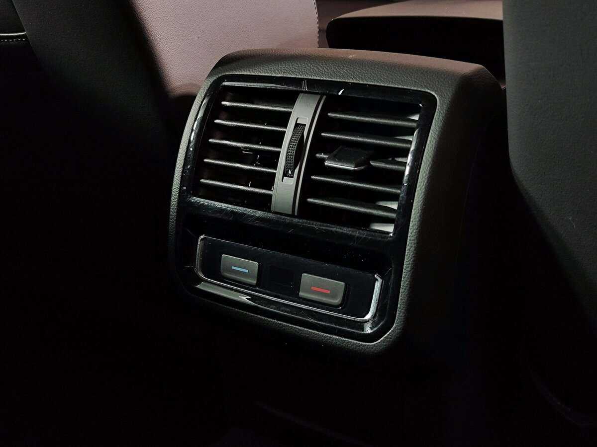 Купить Volkswagen Passat, 2019, 153 200 км.. Фото: #12