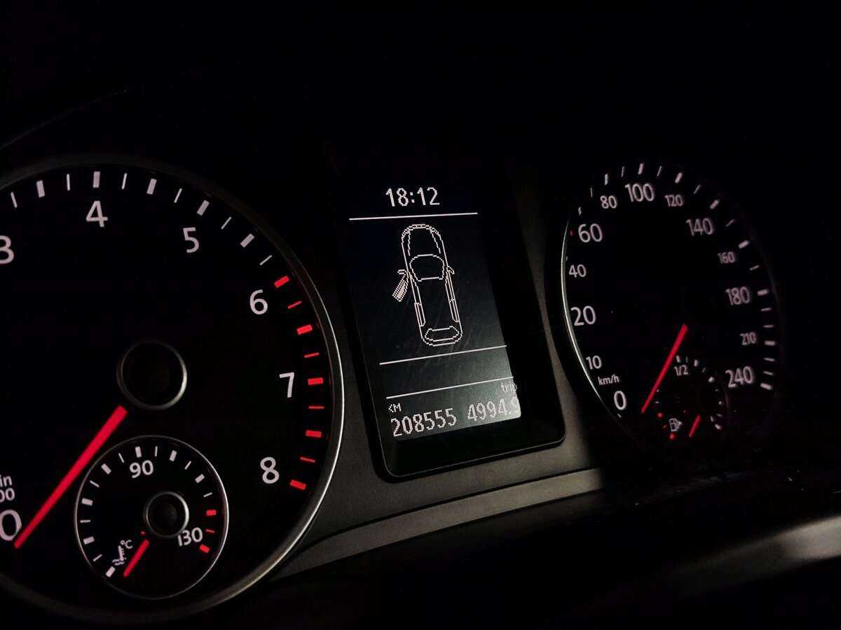 Купить Volkswagen Tiguan, 2013, 208 555 км.. Фото: #4