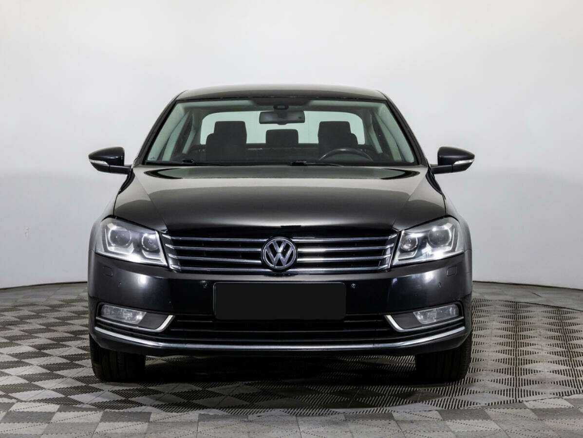 Купить Volkswagen Passat, 2012, 171 420 км.. Фото: #1