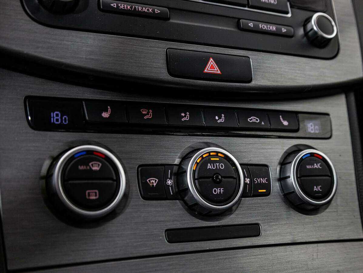 Купить Volkswagen Passat, 2012, 171 420 км.. Фото: #14