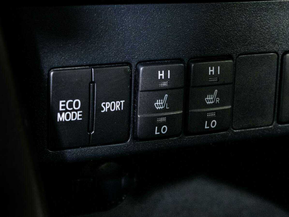 Купить Toyota RAV4, 2014, 176 695 км.. Фото: #13