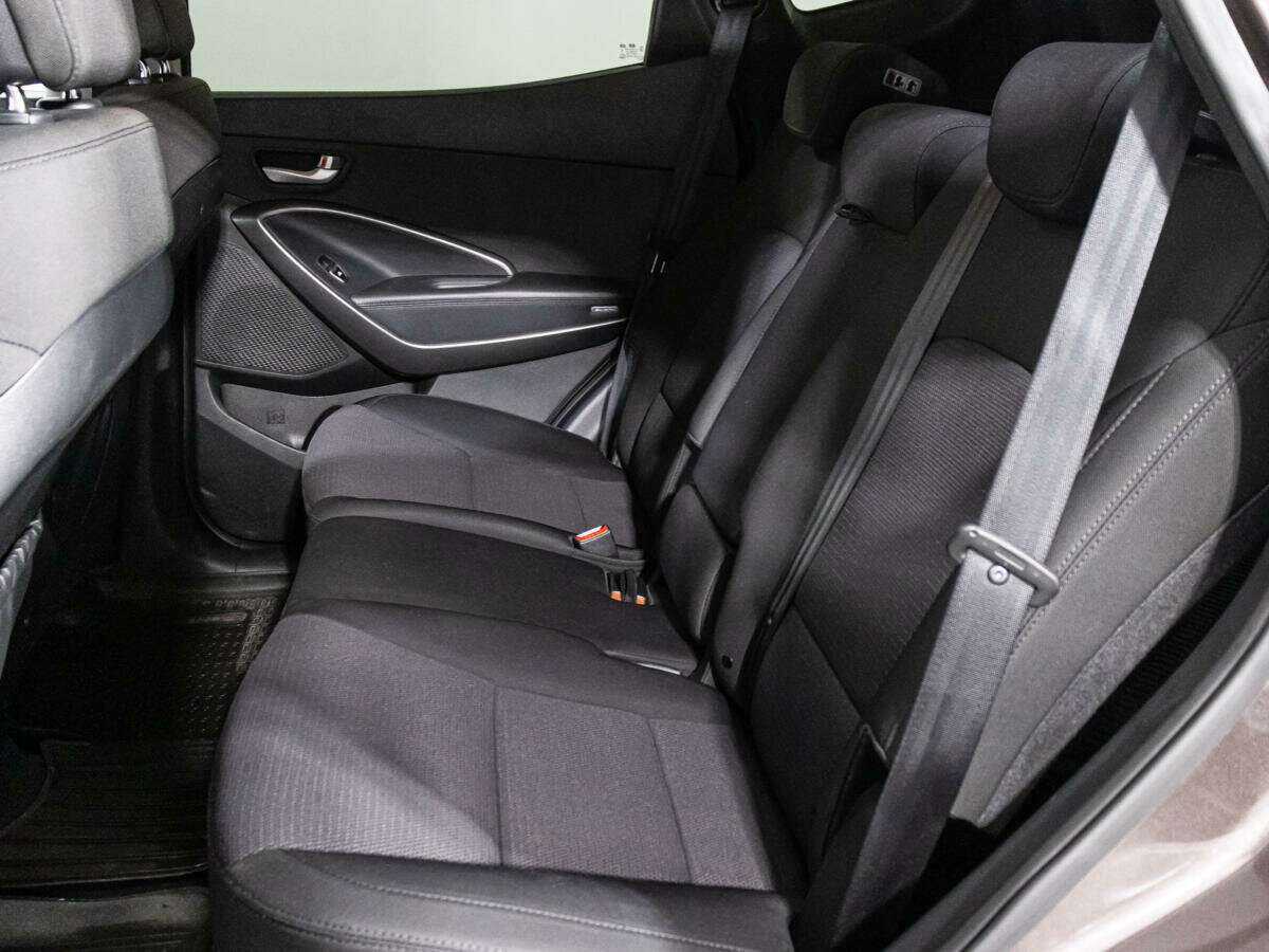 Купить Hyundai Santa Fe, 2013, 158 791 км.. Фото: #9