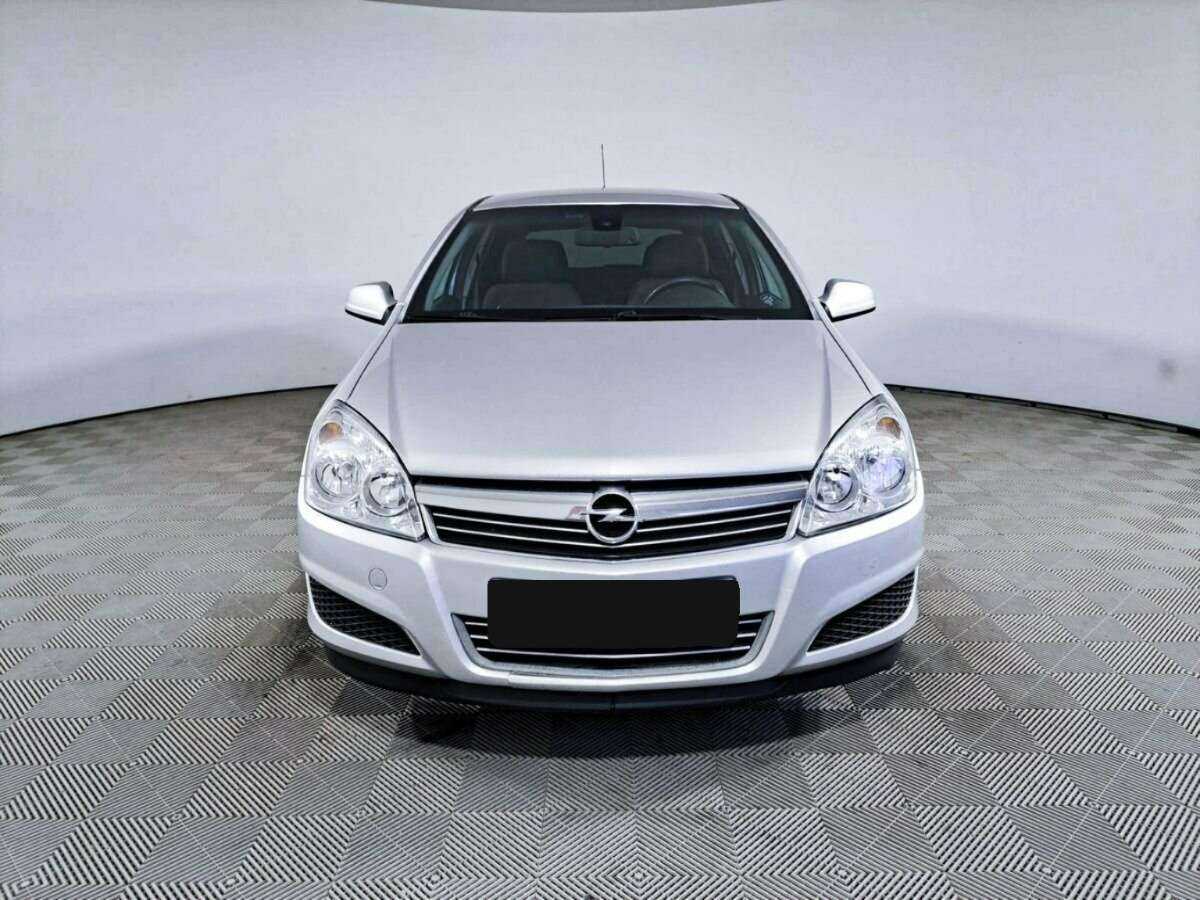 Купить Opel Astra, 2013, 185 500 км.. Фото: #1