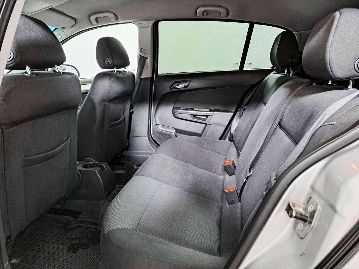 Купить Opel Astra, 2013, 185 500 км.. Фото: #10