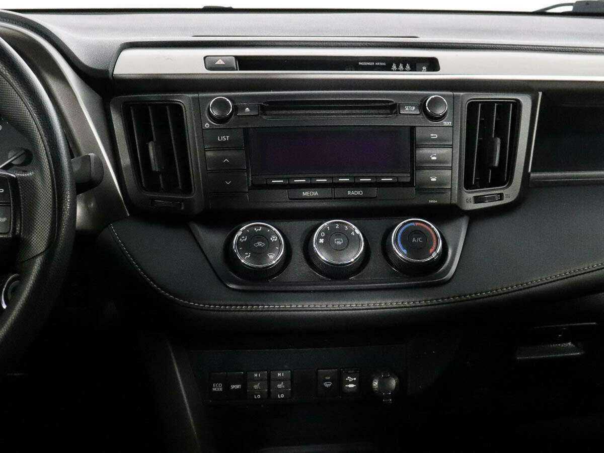 Купить Toyota RAV4, 2016, 178 600 км.. Фото: #10
