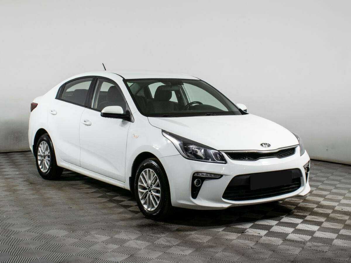 Купить Kia Rio, 2018, 157 538 км.. Фото: #2