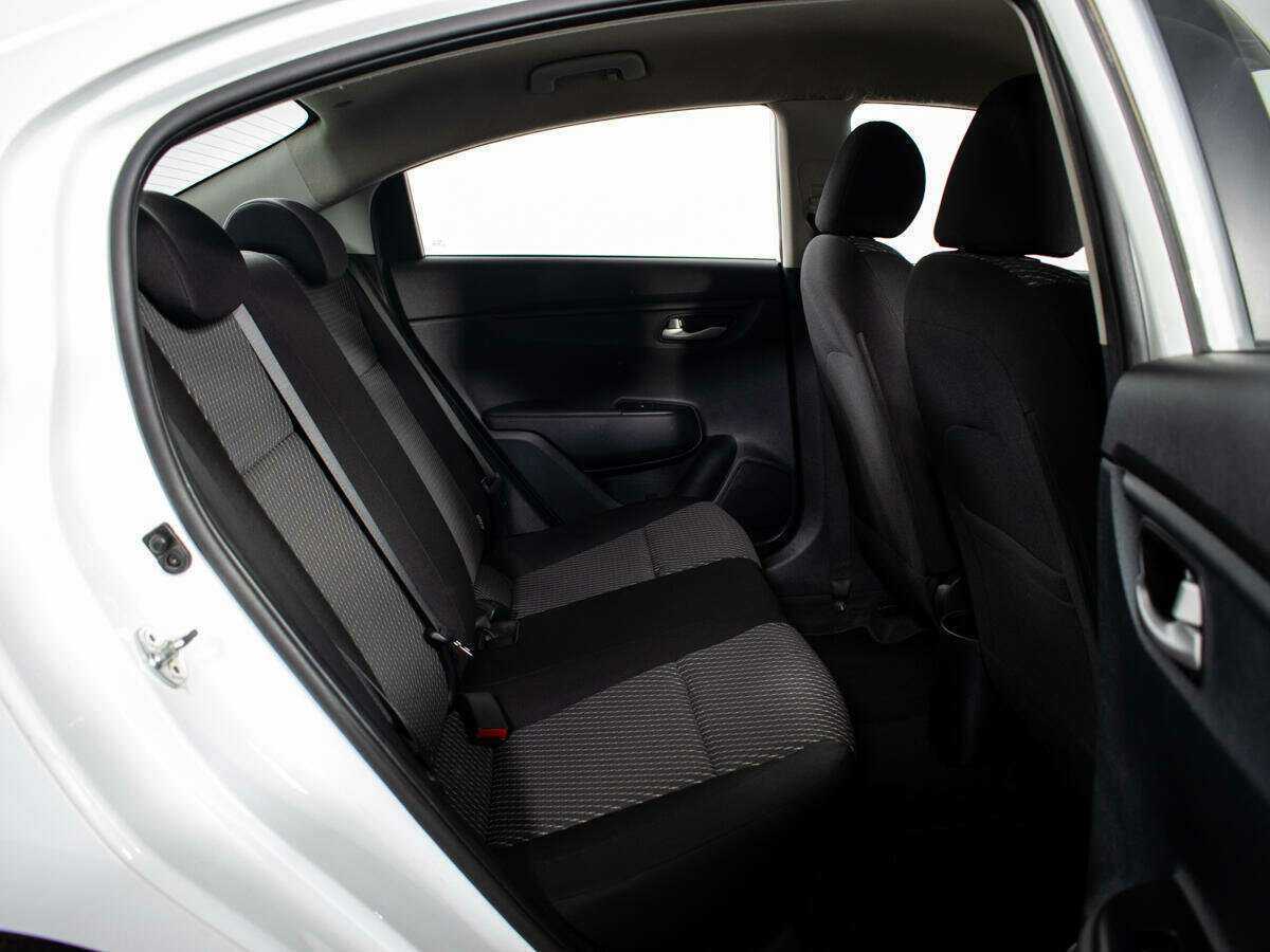 Купить Kia Rio, 2018, 157 538 км.. Фото: #7