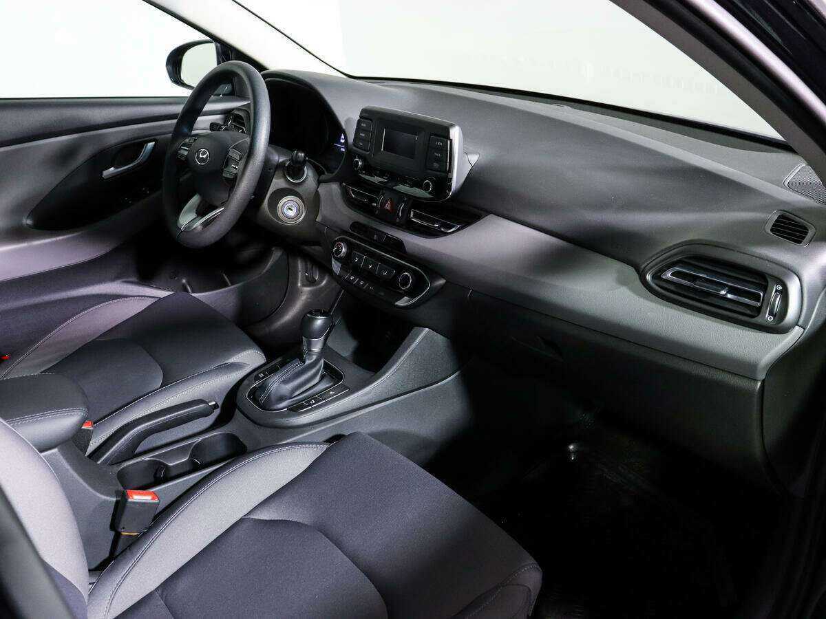Купить Hyundai i30, 2022, 29 034 км.. Фото: #6