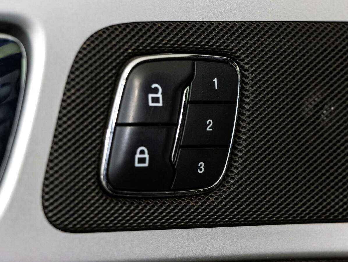 Купить Ford Explorer, 2013, 239 284 км.. Фото: #18