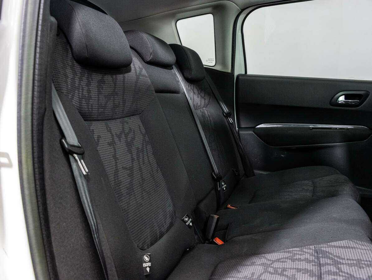 Купить Peugeot 3008, 2012, 233 000 км.. Фото: #9