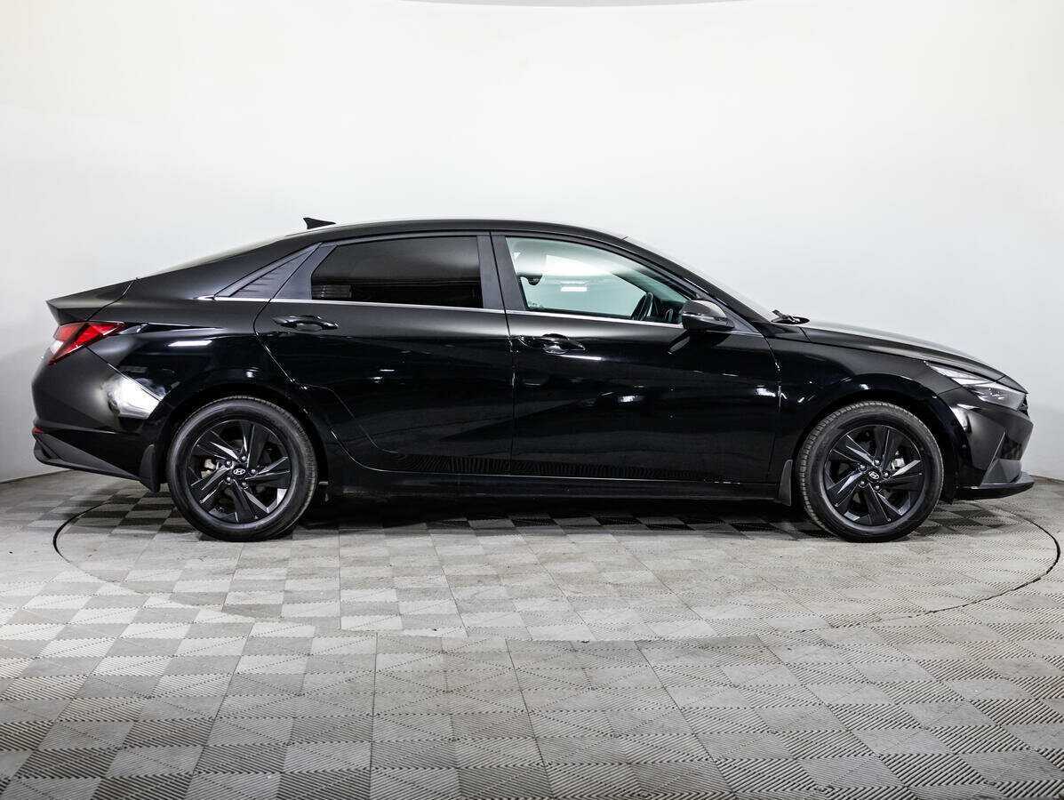 Купить Hyundai Elantra, 2020, 91 268 км.. Фото: #3