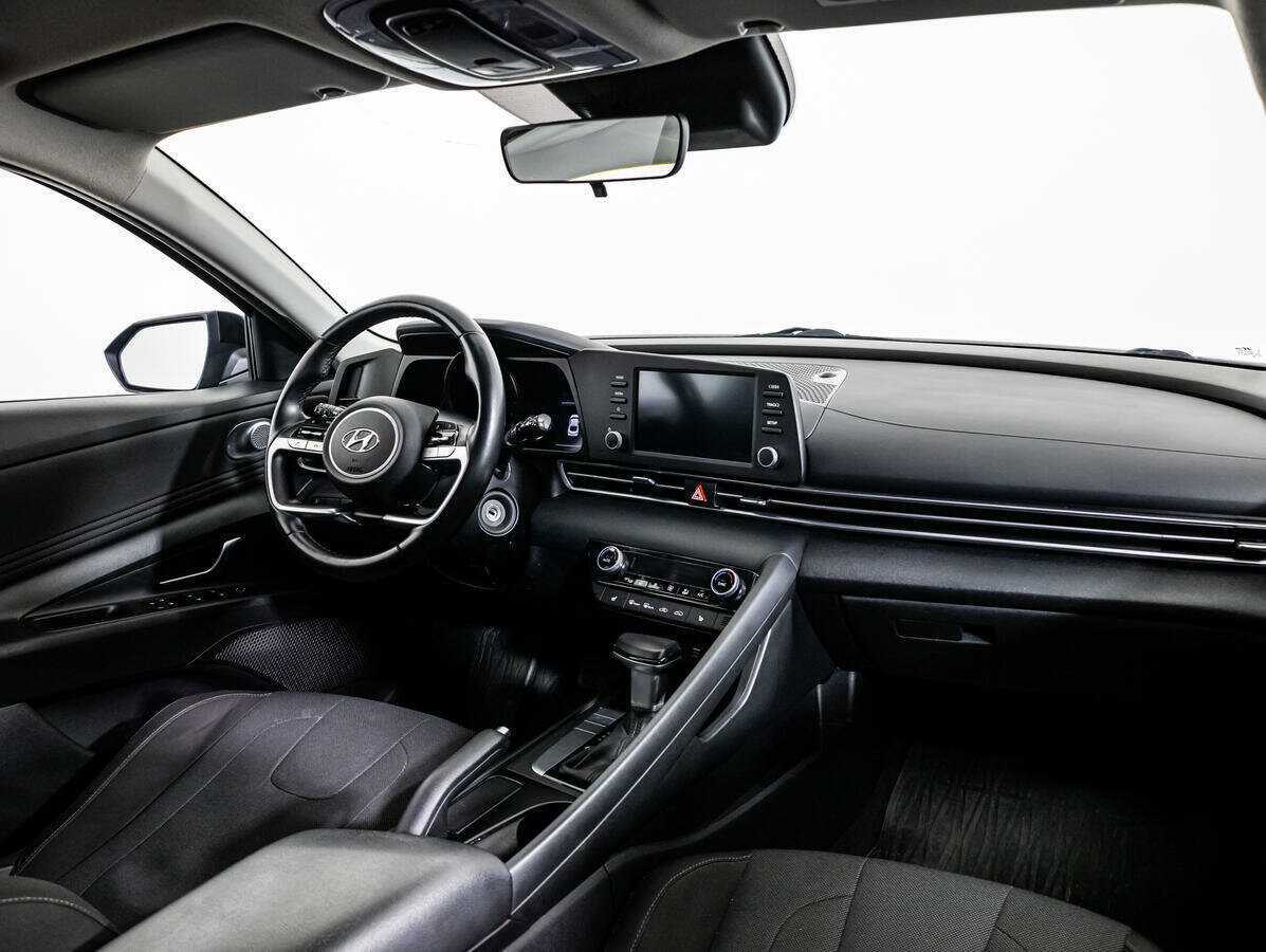 Купить Hyundai Elantra, 2020, 91 268 км.. Фото: #8