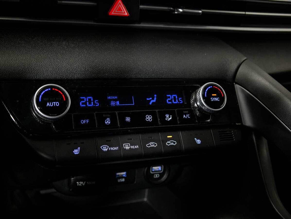 Купить Hyundai Elantra, 2020, 91 268 км.. Фото: #16