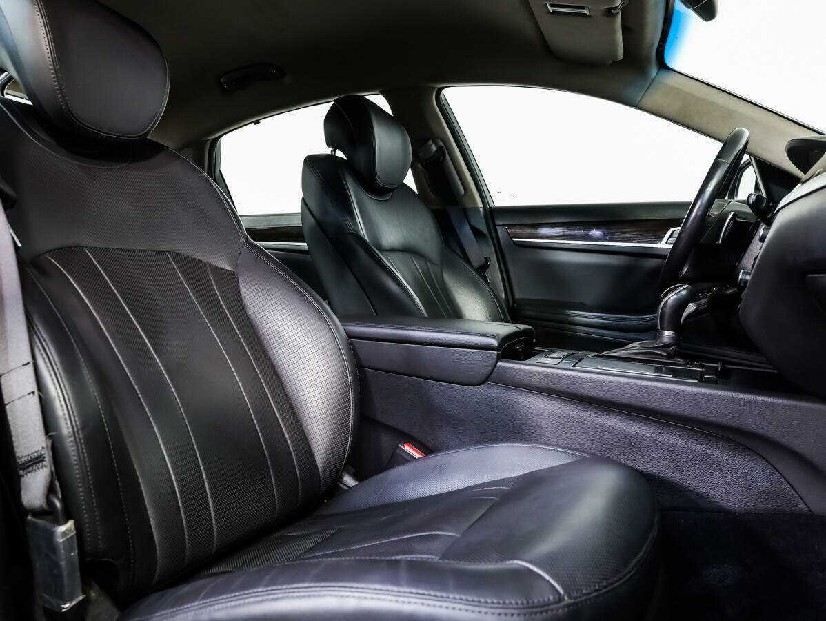 Купить Hyundai Genesis, 2014, 162 218 км.. Фото: #11